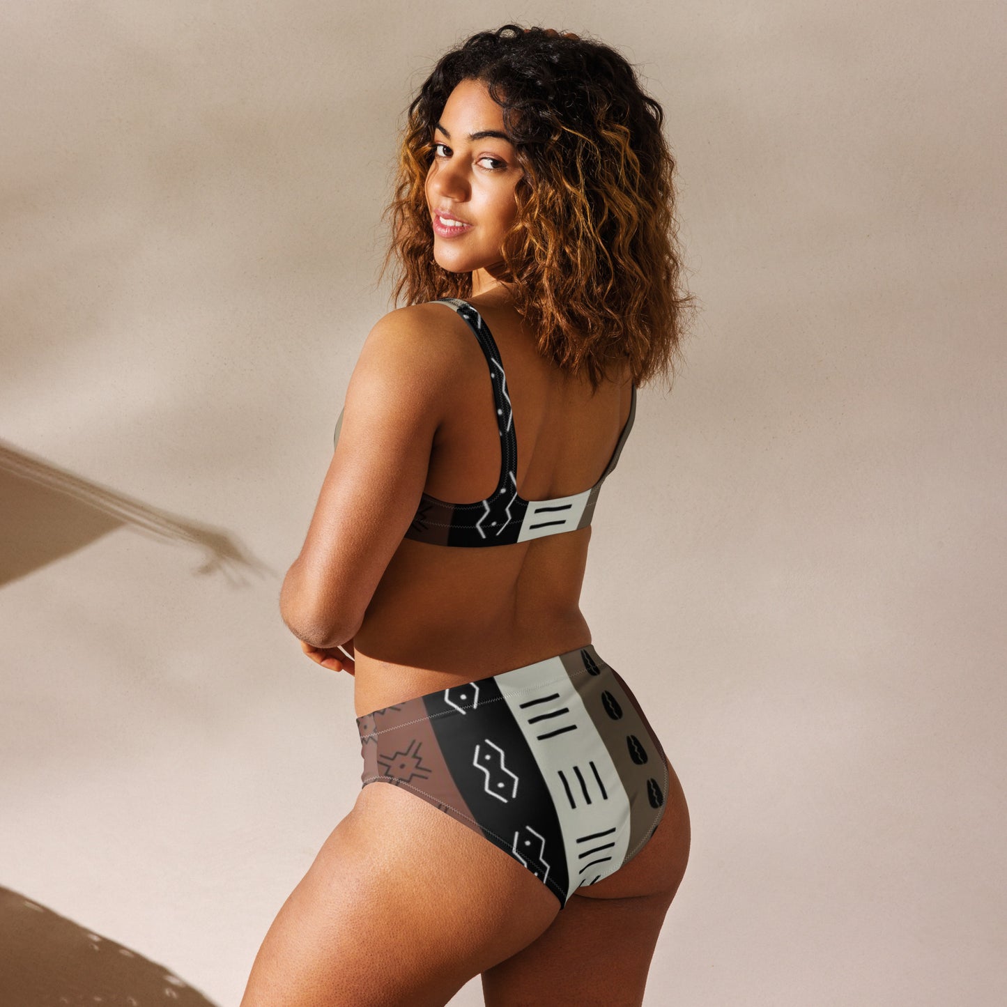 ROOTS & LEGACY BIKINI SET