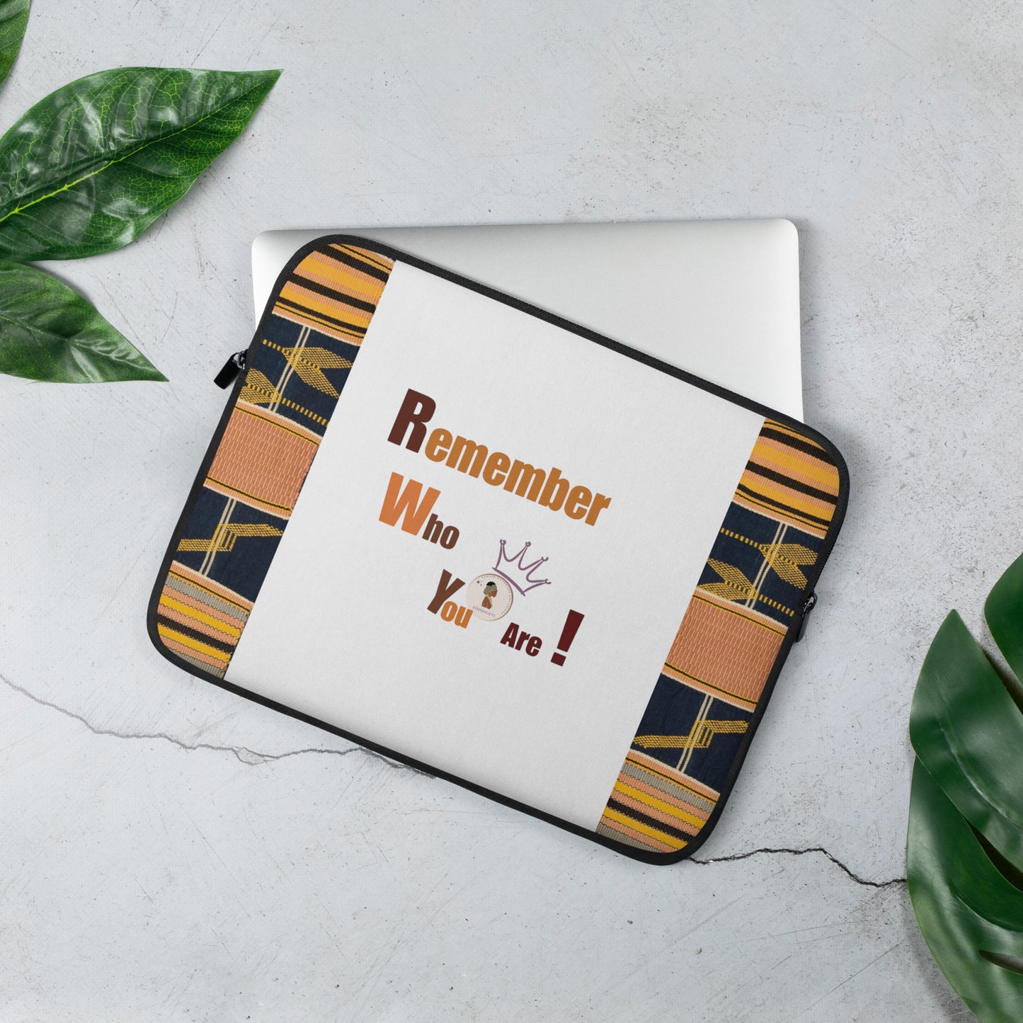 ESSENTIAL LEGACY LAPTOP SLEEVE