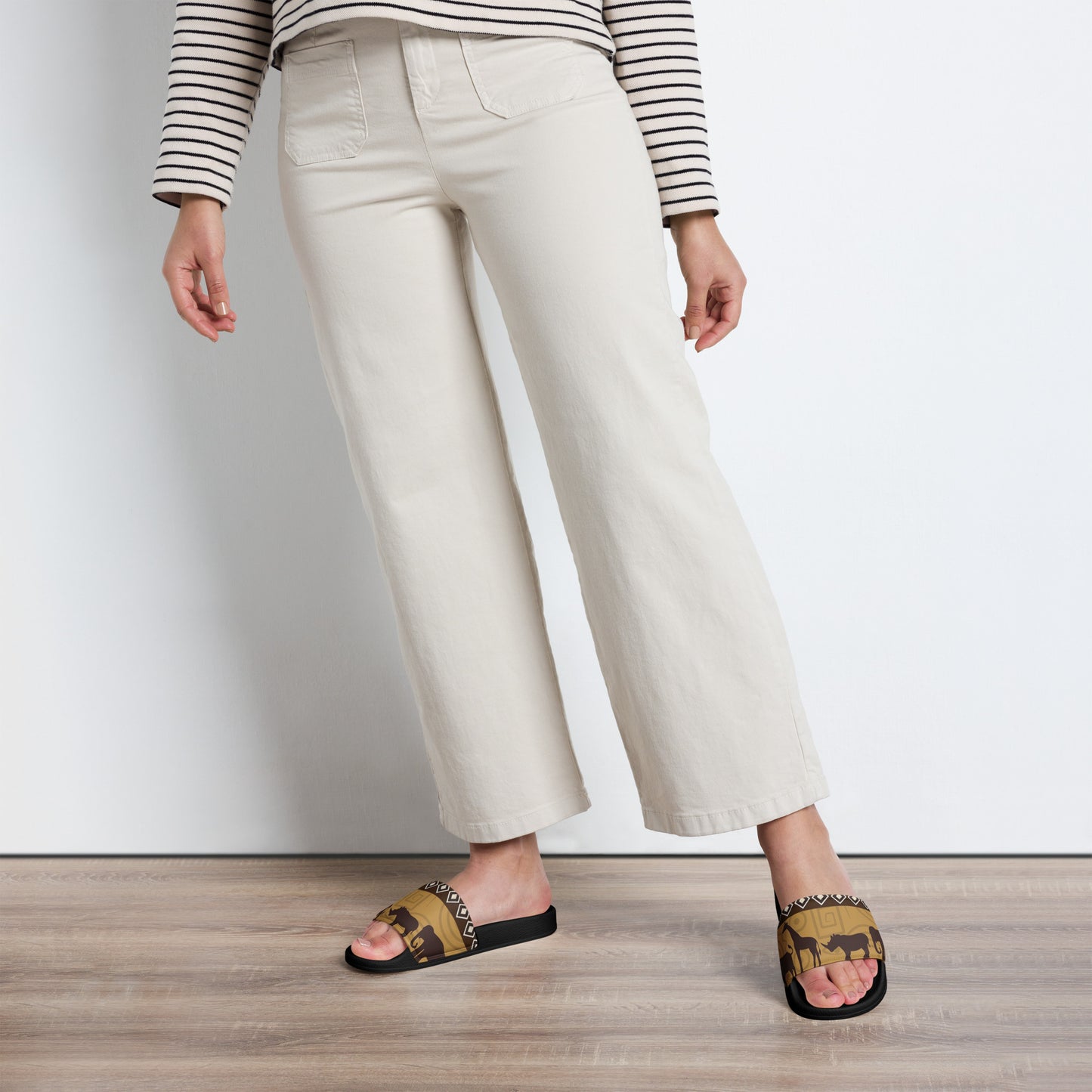 ROOTS & LEGACY SANDALS